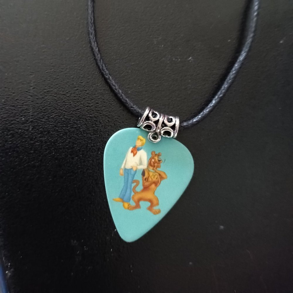 BLUE SCOOBY DOO/ FRED GUITAR PICK NECKLACE